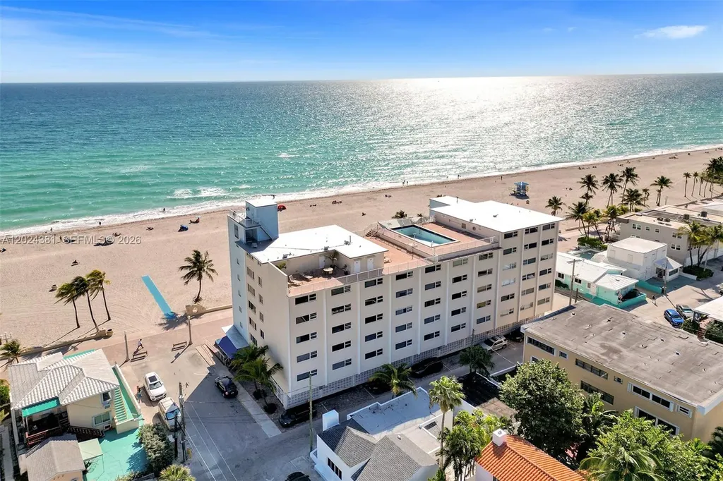 300 Oregon Street Hollywood FL 33019