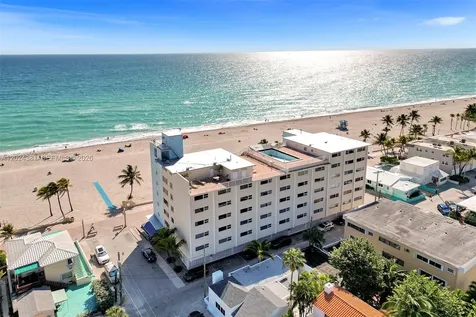 300 Oregon Street Hollywood FL 33019