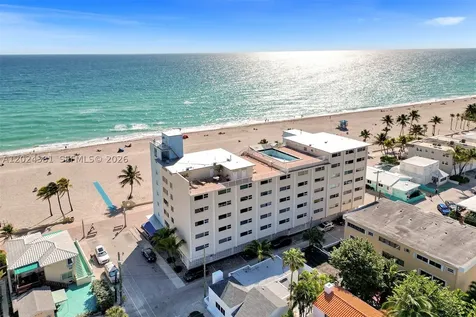 300 Oregon Street Hollywood FL 33019