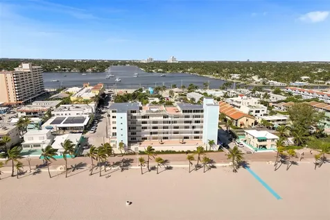 300 Oregon Street Hollywood FL 33019