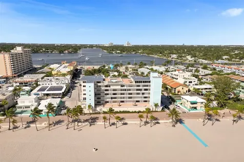 300 Oregon Street Hollywood FL 33019