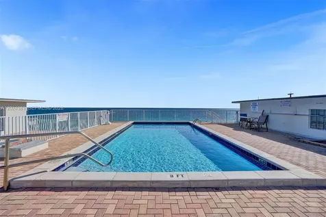 300 Oregon Street Hollywood FL 33019