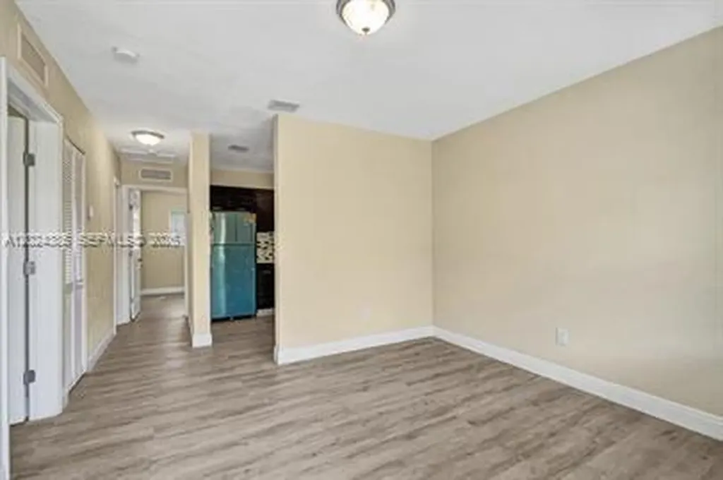Pompano Beach FL 33069