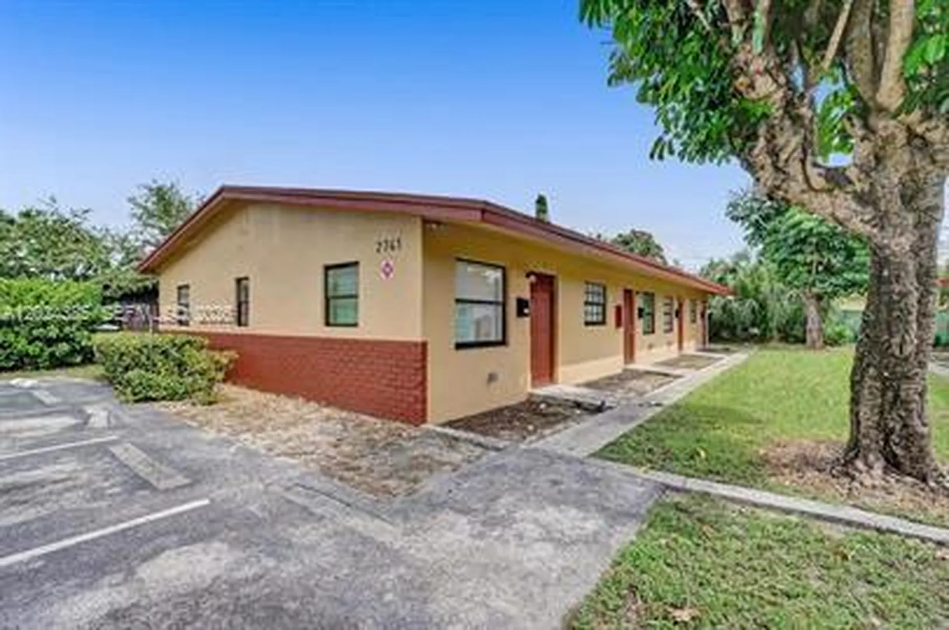 Pompano Beach FL 33069