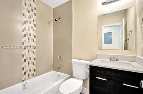 Pompano Beach FL 33069
