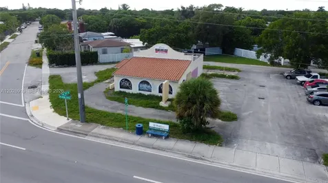 14100 W Dixie Highway North Miami FL 33161