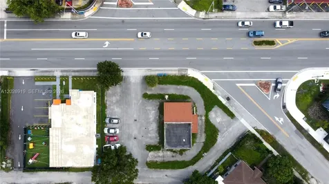 14100 W Dixie Highway North Miami FL 33161