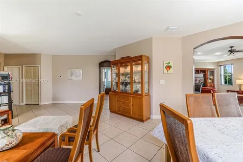 4402 SW 162nd Place Miami FL 33185