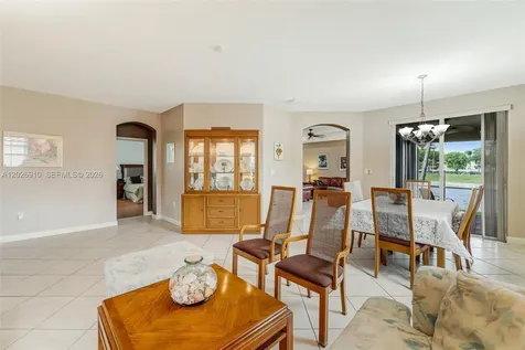 4402 SW 162nd Place Miami FL 33185