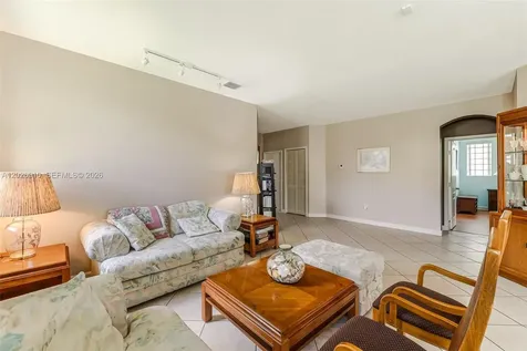 4402 SW 162nd Place Miami FL 33185