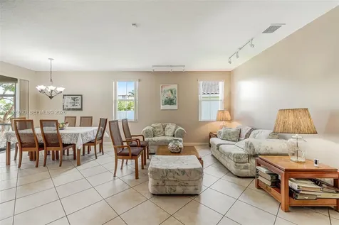 4402 SW 162nd Place Miami FL 33185
