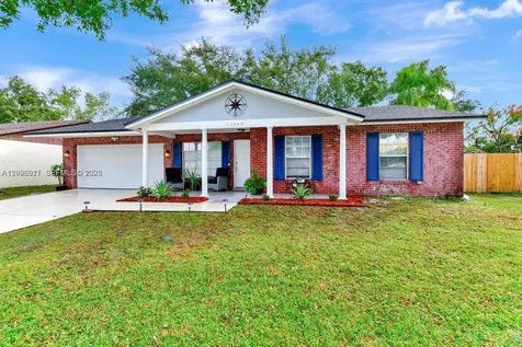 11349 Carriage Drive Orlando FL 32837