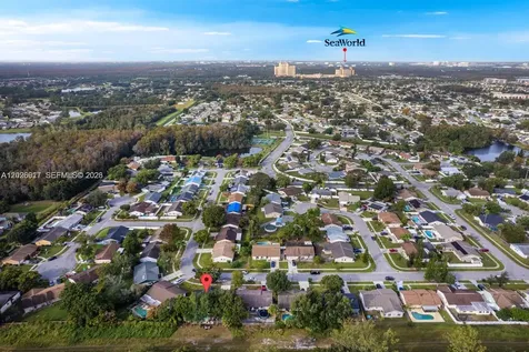 11349 Carriage Drive Orlando FL 32837