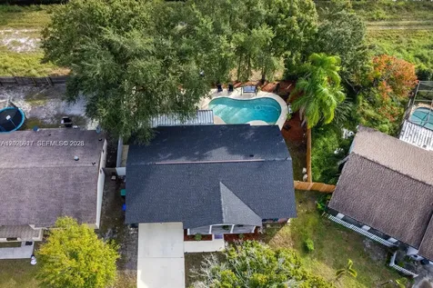 11349 Carriage Drive Orlando FL 32837