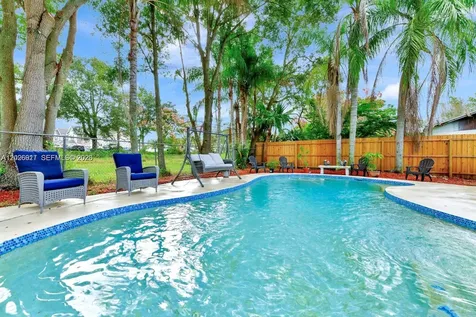 11349 Carriage Drive Orlando FL 32837