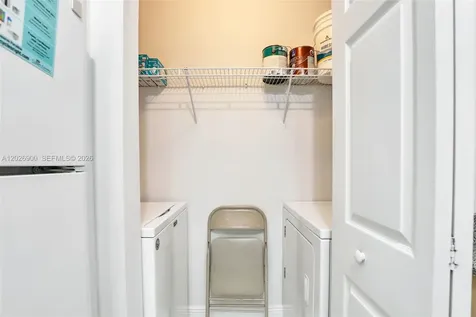 1235 Reserve Way Naples FL 34105