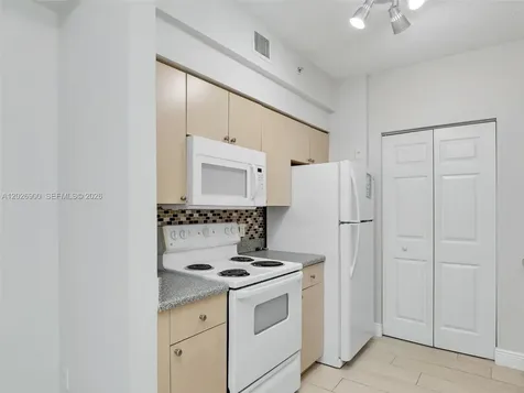 1235 Reserve Way Naples FL 34105