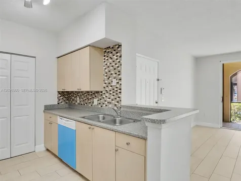 1235 Reserve Way Naples FL 34105