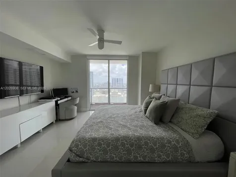 50 Biscayne Boulevard Miami FL 33132