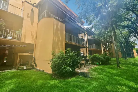 400 Commodore Drive Plantation FL 33325
