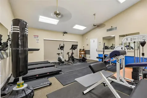400 Commodore Drive Plantation FL 33325