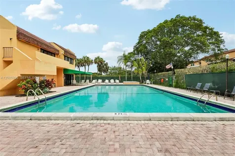 400 Commodore Drive Plantation FL 33325