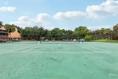 400 Commodore Drive Plantation FL 33325