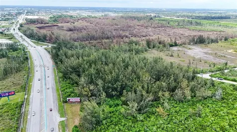 359X1 S Dixie Highway Unincorporated Dade FL 33034