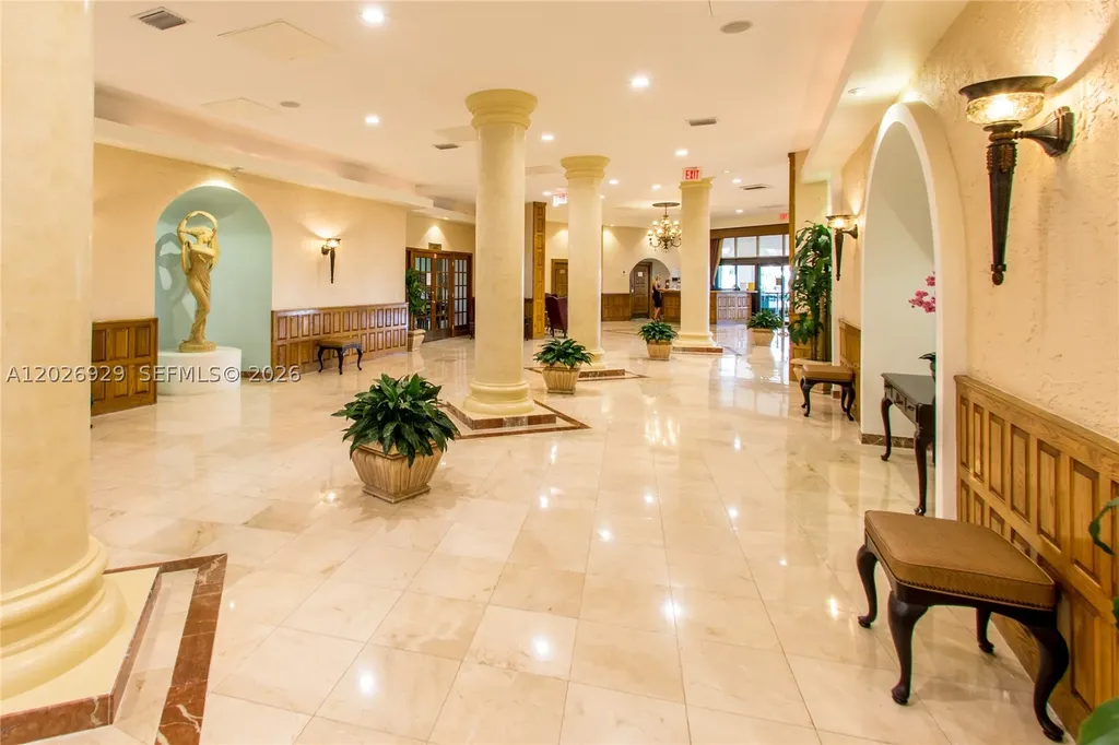 3725 S Ocean Drive Hollywood FL 33019