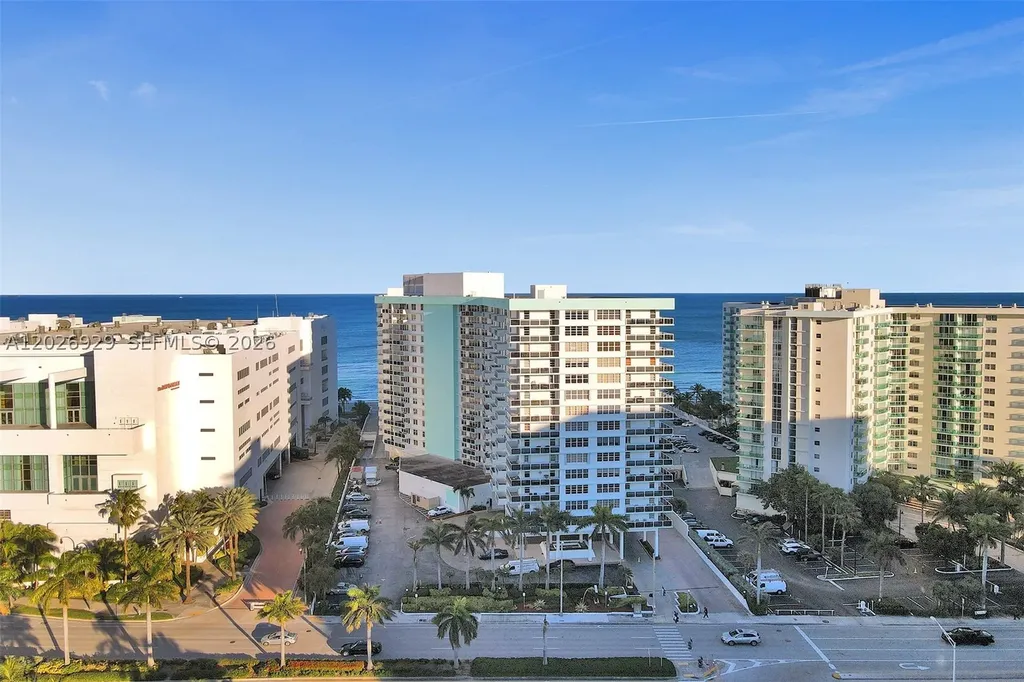 3725 S Ocean Drive Hollywood FL 33019