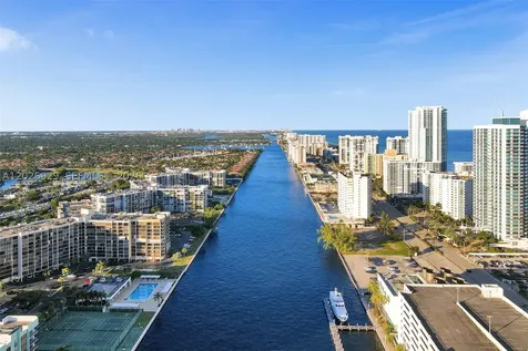 3725 S Ocean Drive Hollywood FL 33019