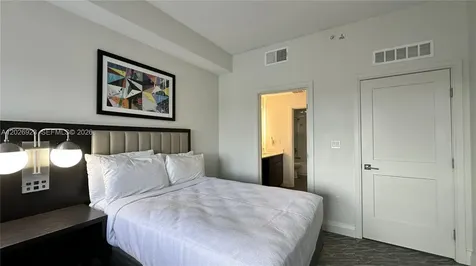 14501 Grove Resort Avenue Winter Garden FL 34787
