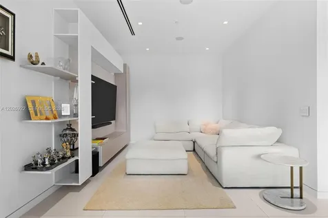 16500 Collins Avenue Sunny Isles Beach FL 33160