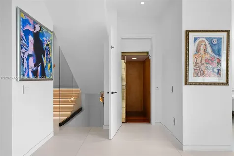 16500 Collins Avenue Sunny Isles Beach FL 33160