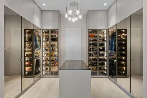 16500 Collins Avenue Sunny Isles Beach FL 33160