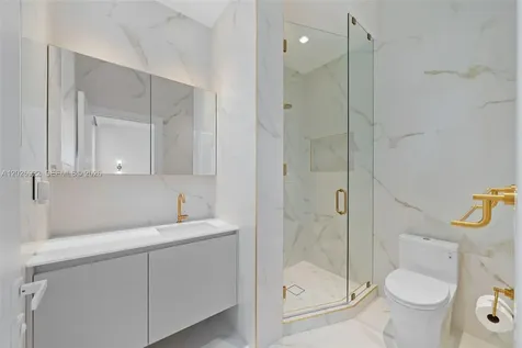 16500 Collins Avenue Sunny Isles Beach FL 33160