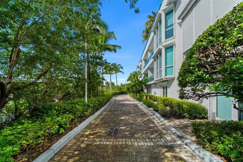 16500 Collins Avenue Sunny Isles Beach FL 33160