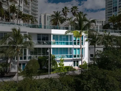 16500 Collins Avenue Sunny Isles Beach FL 33160