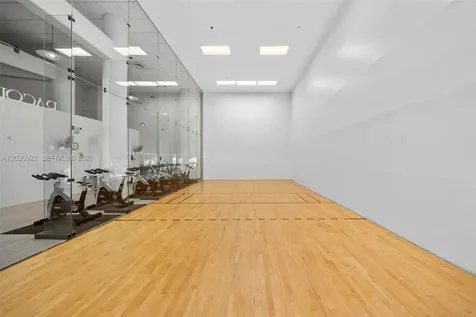 16500 Collins Avenue Sunny Isles Beach FL 33160