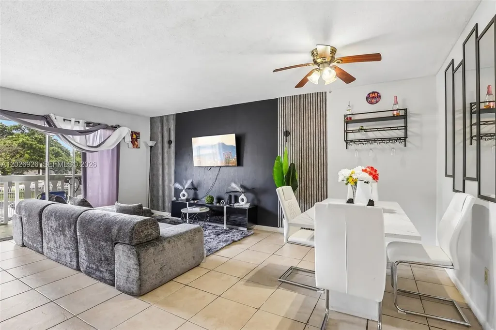 15225 NE 6th Avenue Miami FL 33162