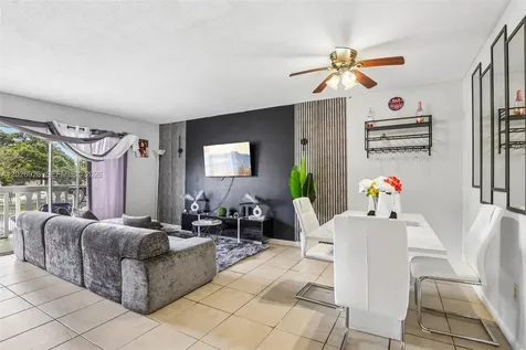 15225 NE 6th Avenue Miami FL 33162