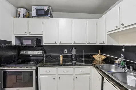 15225 NE 6th Avenue Miami FL 33162
