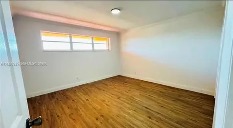 11195 SW 1st Street Sweetwater FL 33174