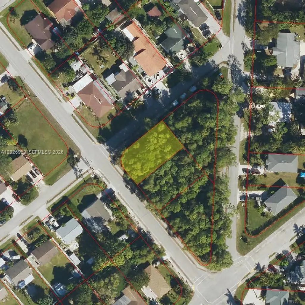 5470 Carolina Avenue Naples FL 34113
