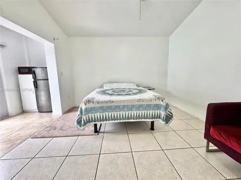 14214 SW 148th Place Miami FL 33196