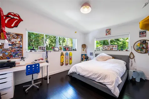 3520 Saint Gaudens Court Miami FL 33133
