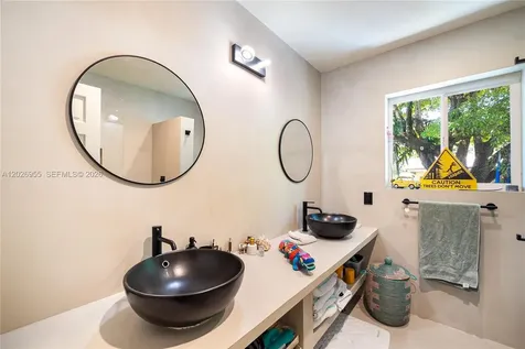 3520 Saint Gaudens Court Miami FL 33133