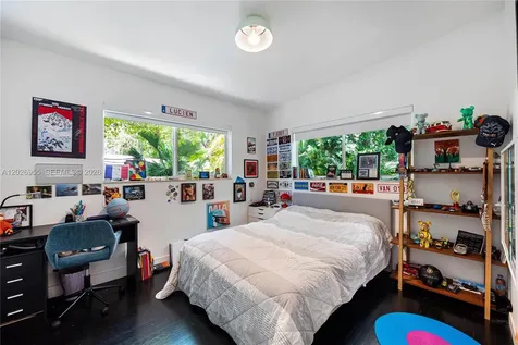 3520 Saint Gaudens Court Miami FL 33133