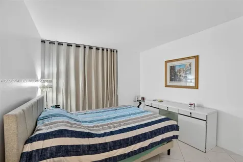 2500 Parkview Drive Hallandale Beach FL 33009