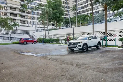 2500 Parkview Drive Hallandale Beach FL 33009
